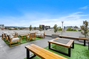 'City Luxe Oasis' Huge Terrace with Panoramic Views